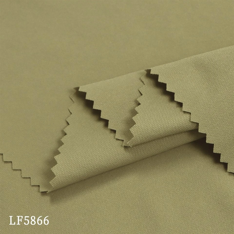 Avɔ e è sɔ́ jɛ̌ dó bló na é Jacquard